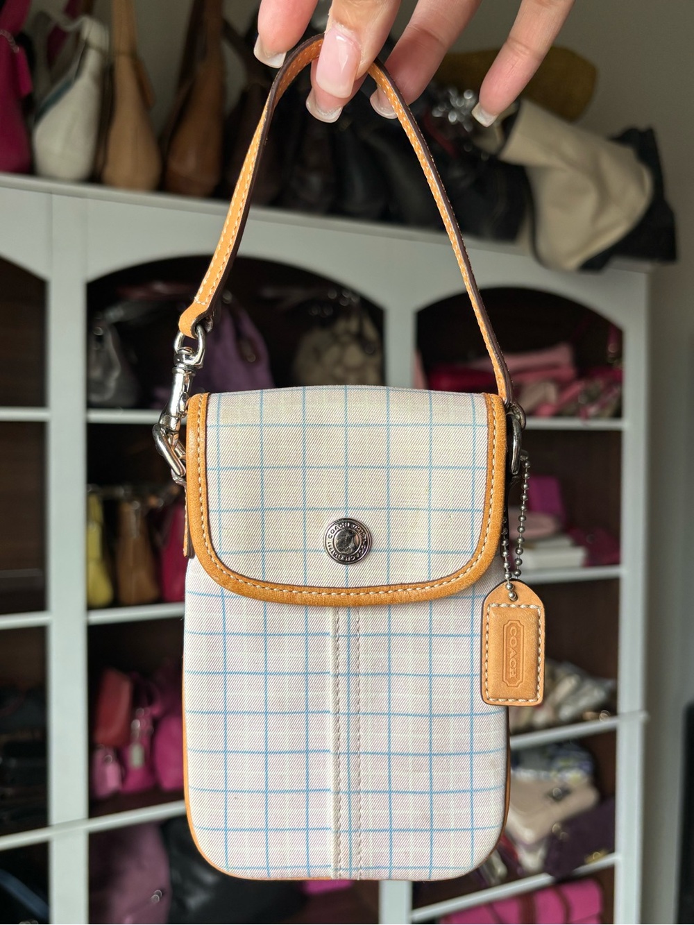 💗▫️🩵COACH Hamptons Striped Canvas Mini Wristlet Pouch💗▫️🩵